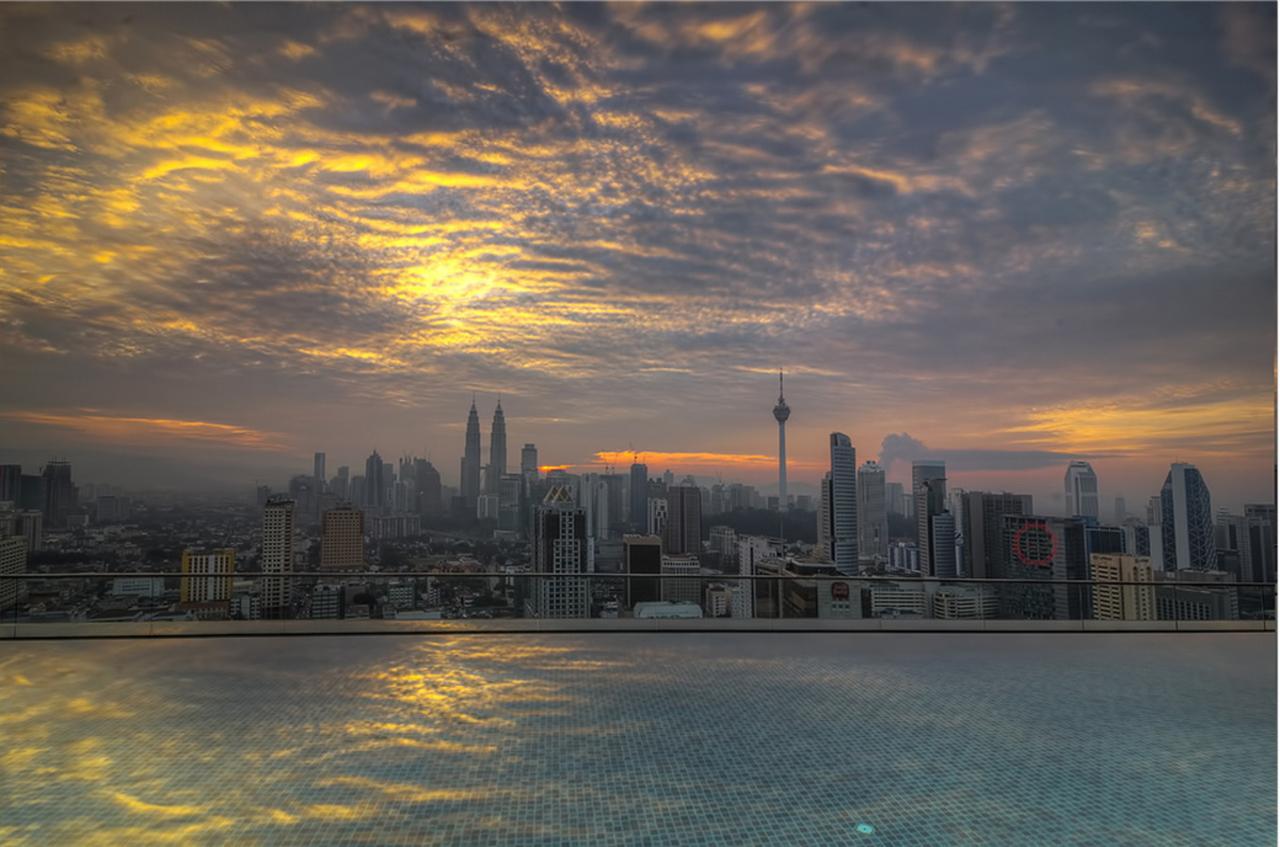 Amazing Rooftop View At Regalia Kuala Lumpur Exterior foto